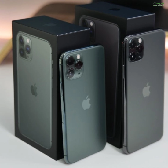 Hộp đựng điện  thoại  iphone 11 pro max  và iphone 11 pro có 4 màu