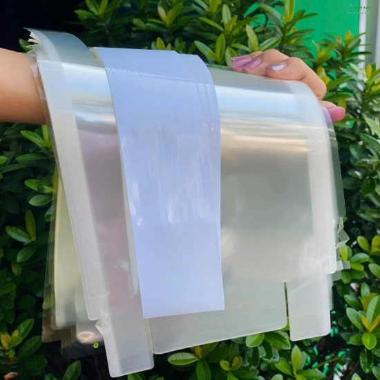 Seal dán hộp điện thoại iphone 12 pro Max có sẵn keo chuẩn kích thước Tiêu chuẩn