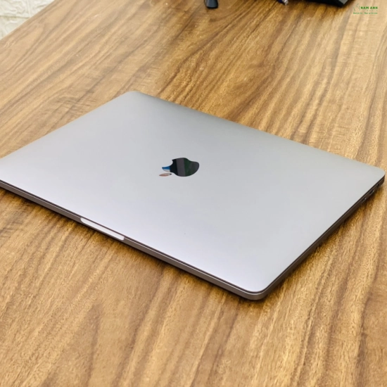 macbook pro 2015 99%