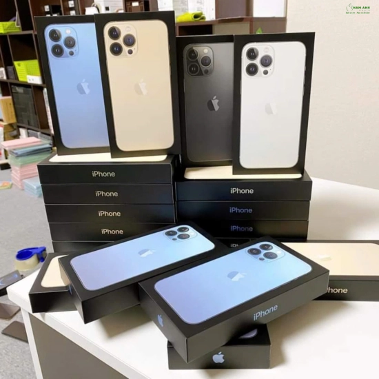 Hộp đựng điện thoại  iphone 13 pro max có 5 màu tặng kèm tem dung lượng dán mặt lưng hộp